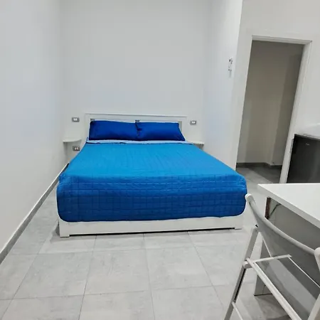 Centro Dante * Naples